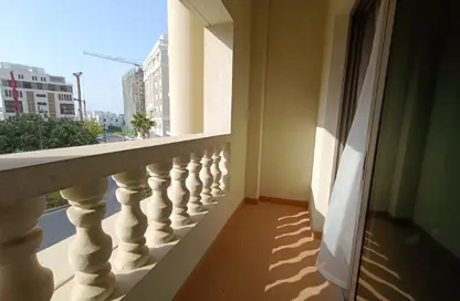 Apartment - 2 Bedrooms - 3 Bathrooms for rent in Giardino Apartments - The Pearl Island - Doha