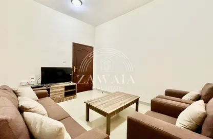 Apartment - 2 Bedrooms - 2 Bathrooms for rent in Abu Talha Street - Fereej Bin Omran - Doha