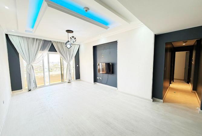 1008677 - Property Image 3