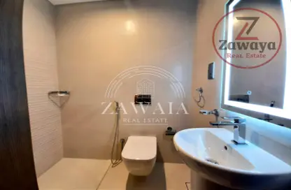 Apartment - 2 Bedrooms - 4 Bathrooms for rent in Marina Residences 195 - Marina District - Lusail