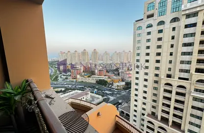 شقة - 4 غرف نوم - 5 حمامات للبيع في طريق بورتو الشرقي - بورتو أرابيا - جزيرة اللؤلؤة - الدوحة