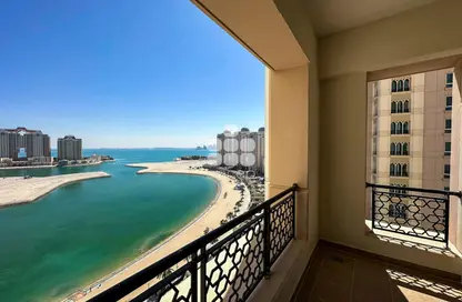 Apartment - 2 Bedrooms - 3 Bathrooms for rent in Viva East - Viva Bahriyah - The Pearl Island - Doha