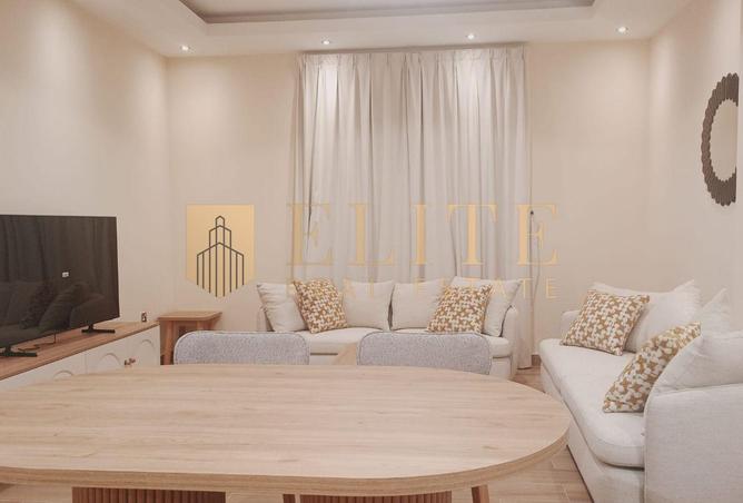 976935 - Property Image 2