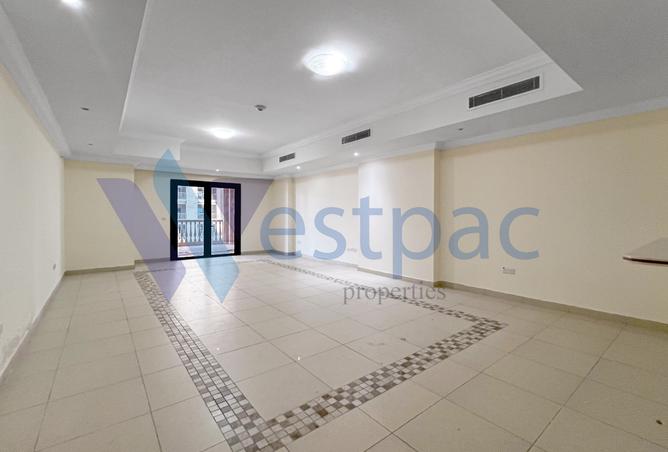 883577 - Property Image 2