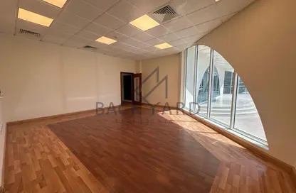 مساحات مكتبية - استوديو - 2 حمامات للايجار في روضة الخيل - روضة الخيل - الدوحة