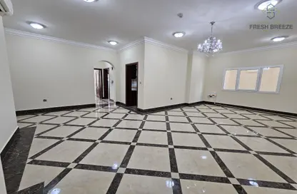 Apartment - 2 Bedrooms - 2 Bathrooms for rent in Hiteen Street - Al Muntazah - Doha