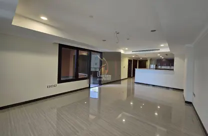 شقة - غرفة نوم - 1 حمام للايجار في طريق بورتو الغربي - بورتو أرابيا - جزيرة اللؤلؤة - الدوحة