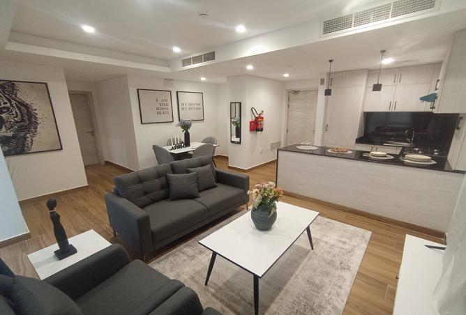 970563 - Property Image 3