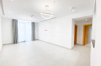 Apartment - 2 Bedrooms - 3 Bathrooms for rent in Viva West - Viva Bahriyah - The Pearl Island - Doha