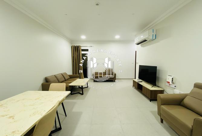 965394 - Property Image 2