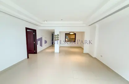 Apartment - 1 Bedroom - 2 Bathrooms for rent in Tower 24 - Porto Arabia - The Pearl Island - Doha