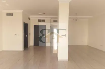 Apartment - 2 Bedrooms - 3 Bathrooms for rent in Umm Ghuwalina - Umm Ghuwailina - Doha Apartment - 2 Bedrooms - 3 Bathrooms for rent in Umm Ghuwalina - Umm Ghuwailina - Doha