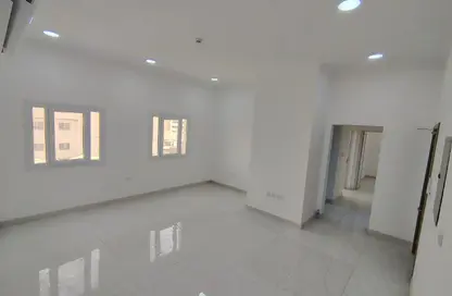Apartment - 2 Bedrooms - 2 Bathrooms for rent in Al Messila - Al Messila - Doha