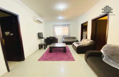 Apartment - 1 Bedroom - 2 Bathrooms for rent in Musheireb - Musheireb - Doha