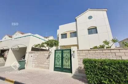 مجمع سكني - 4 غرف نوم - 5 حمامات للايجار في الوعب - الوعب - الدوحة