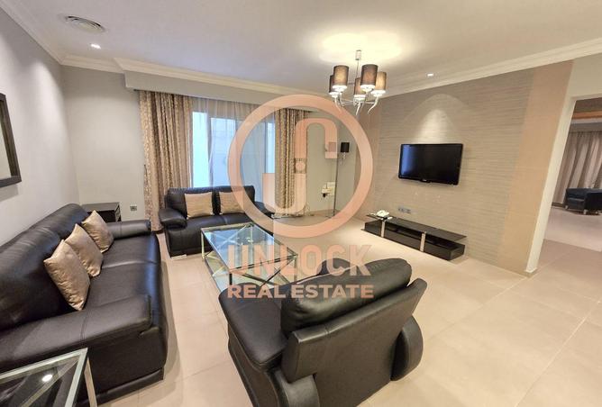 975265 - Property Image 3