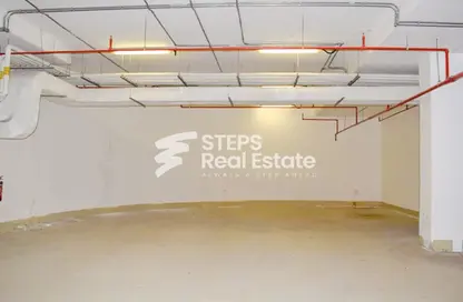 Warehouse - Studio - 1 Bathroom for rent in Regency Business Center 2 - Regency Business Center 2 - Corniche Road - Doha