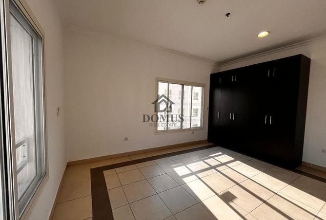 947184 - Property Image 2