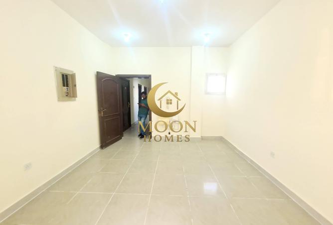 971606 - Property Image 2