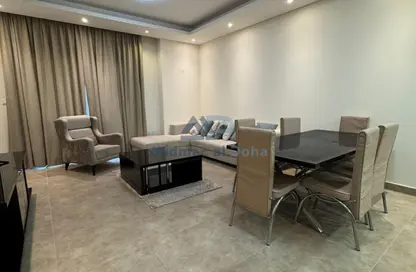 شقة - غرفة نوم - 2 حمامات للايجار في الاركية سيتي - الوسيل