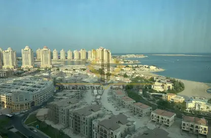 Apartment - 1 Bedroom - 2 Bathrooms for rent in West Porto Drive - Porto Arabia - The Pearl Island - Doha