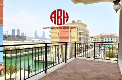 صورة لـ شرفة شقة - 3 غرف نوم - 3 حمامات للايجار في ميركاتو - قناة كوارتييه - جزيرة اللؤلؤة - الدوحة ، صورة رقم 1