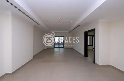Apartment - 1 Bedroom - 2 Bathrooms for rent in West Porto Drive - Porto Arabia - The Pearl Island - Doha