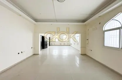 Villa - Studio - 6 Bathrooms for rent in New Salata - New Salata - Salata - Doha