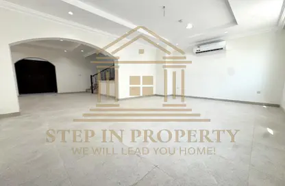 مجمع سكني - 5 غرف نوم - 5 حمامات للايجار في وادي المرخ - مريخ - المريخ - الدوحة