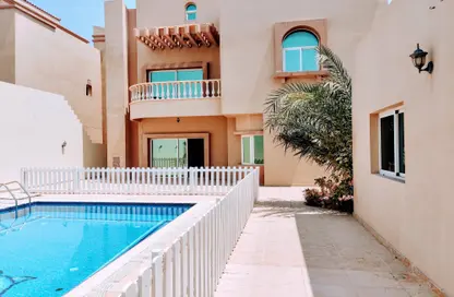 Villa - 5 Bedrooms - 6 Bathrooms for rent in Al Duhail South - Al Duhail - Doha