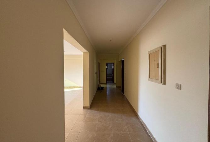 966138 - Property Main Image