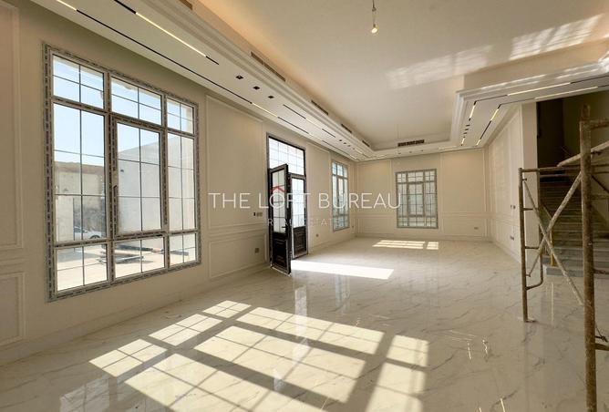 932650 - Property Image 3