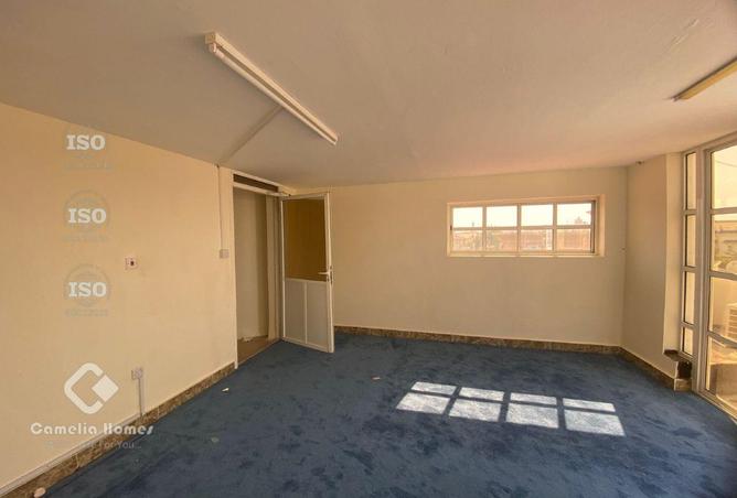 970787 - Property Image 2