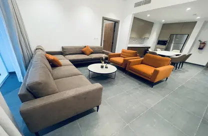 Apartment - 1 Bedroom - 2 Bathrooms for rent in Ramada Commercial Building - Al Rawabi Street - Al Muntazah - Doha