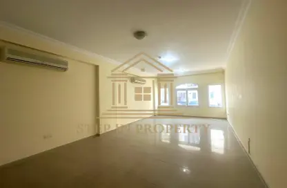 Apartment - 2 Bedrooms - 3 Bathrooms for rent in Street 870 - Al Duhail South - Al Duhail - Doha