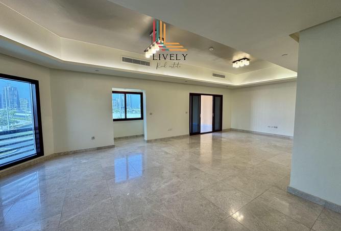 926505 - Property Image 2