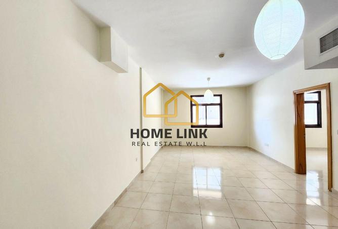 955965 - Property Image 2