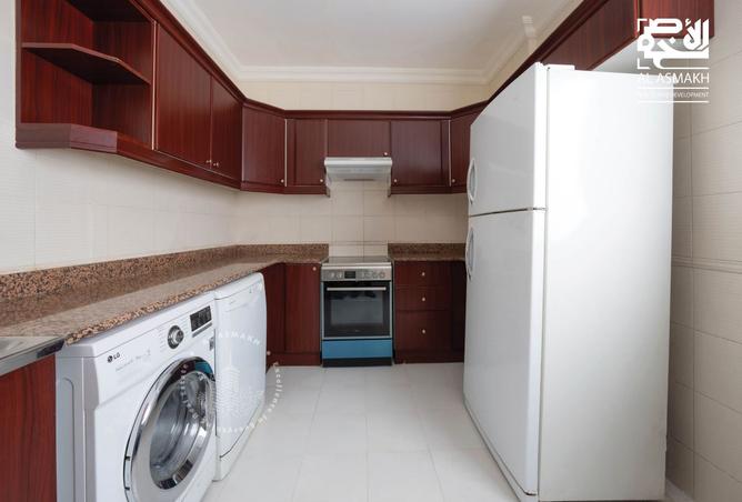 941453 - Property Image 3