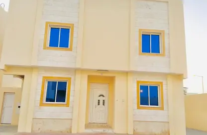 فيلا - 6 غرف نوم - 4 حمامات للايجار في Al Sakhama - الدوحة