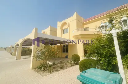 مجمع سكني - 3 غرف نوم - 4 حمامات للايجار في شارع المطار القديم - طريق المطار القديم - الدوحة