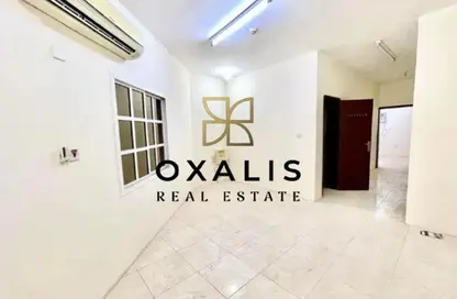 Apartment - 2 Bedrooms - 2 Bathrooms for rent in Madinat Khalifa South - Madinat Khalifa - Doha