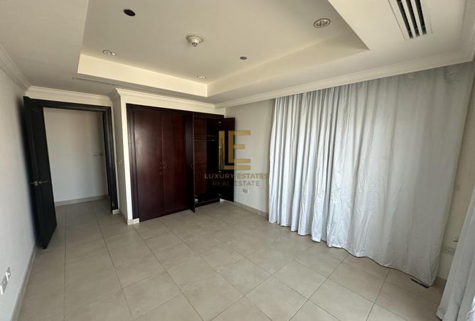 934087 - Property Image 2