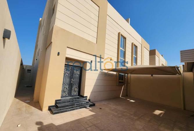 944495 - Property Main Image