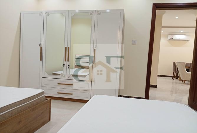 982786 - Property Image 3