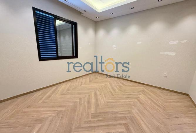 978086 - Property Image 2