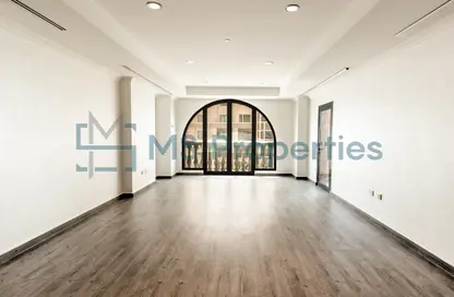Apartment - 2 Bedrooms - 3 Bathrooms for rent in East Porto Drive - Porto Arabia - The Pearl Island - Doha