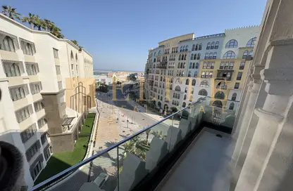 Apartment - 1 Bedroom - 2 Bathrooms for rent in La Plage South - La Plage - The Pearl Island - Doha