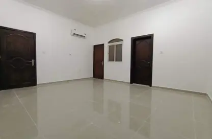 شقة - غرفة نوم - 2 حمامات للايجار في شارع النعيجة - النعيجة - الدوحة