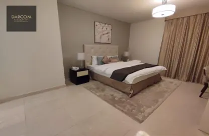 Room / Bedroom image for: Apartment - 1 Bedroom - 2 Bathrooms for rent in Burj DAMAC Marina - Marina District - Lusail, Image 1