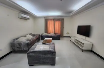 Apartment - 3 Bedrooms - 3 Bathrooms for rent in Al Nasr Street - Al Nasr - Doha